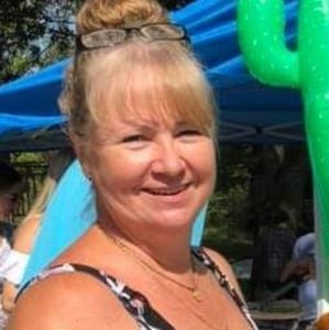 Meet your Posher, Sherry